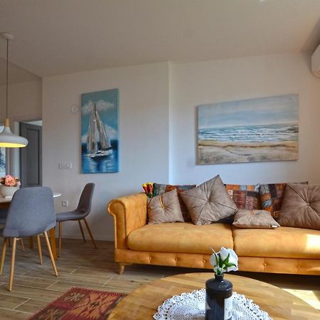 Sarah Apartment 로비니 외부 사진